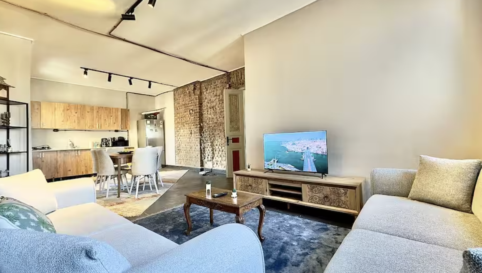 10 Bedroom Private Apartment in Istanbul — photo 3