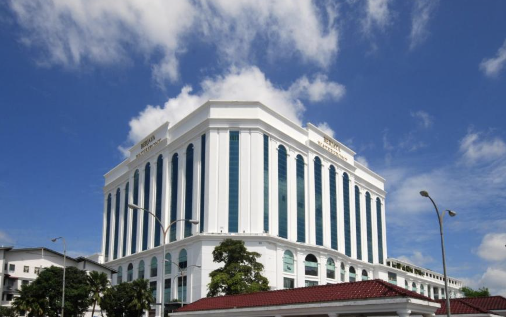 Berjaya Waterfront Hotel