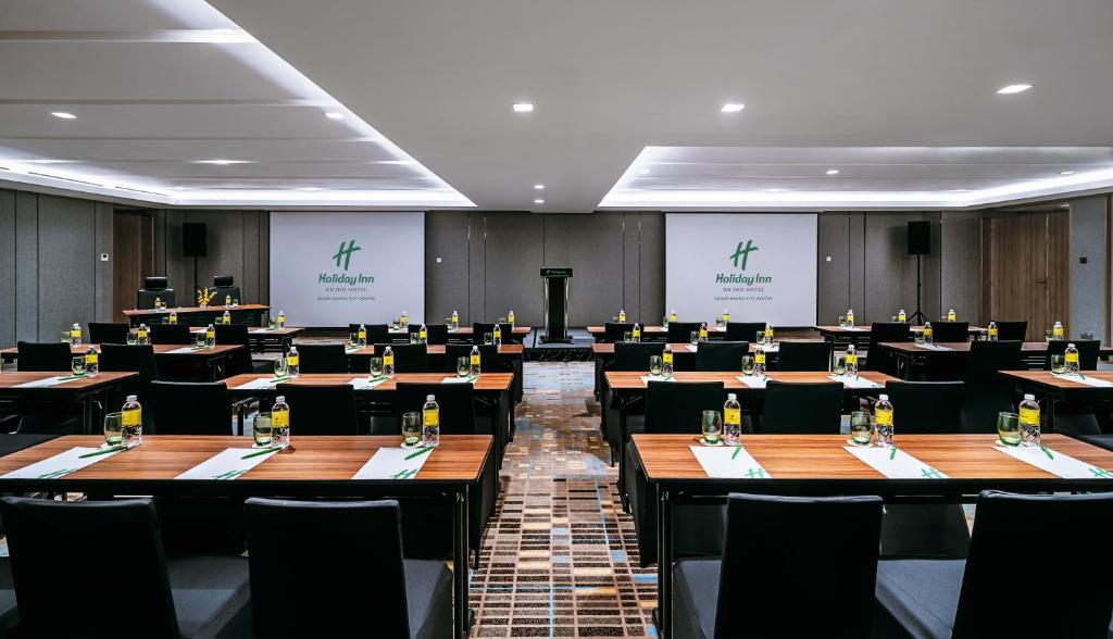 Holiday Inn Johor Bahru City Centre by IHG — photo 3