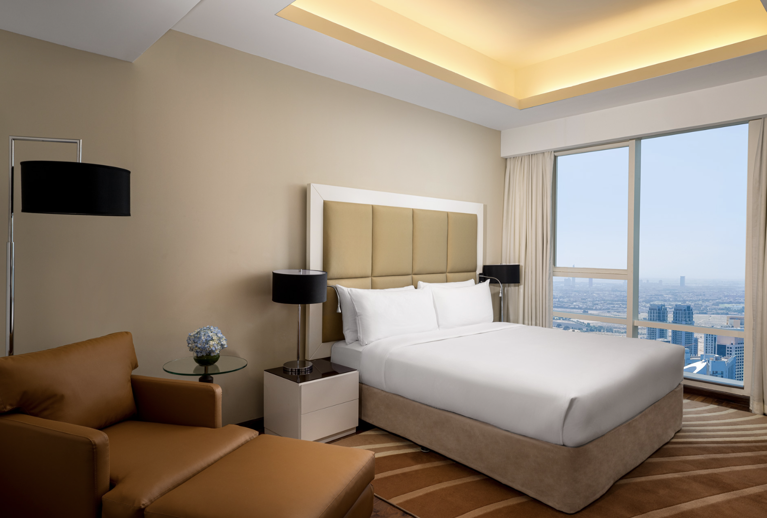 La Suite Dubai Hotel & Apartments — photo 2