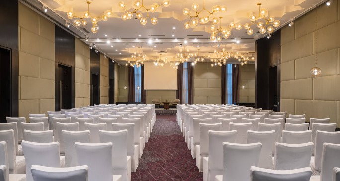 Renaissance Bengaluru Race Course Hotel — photo 3