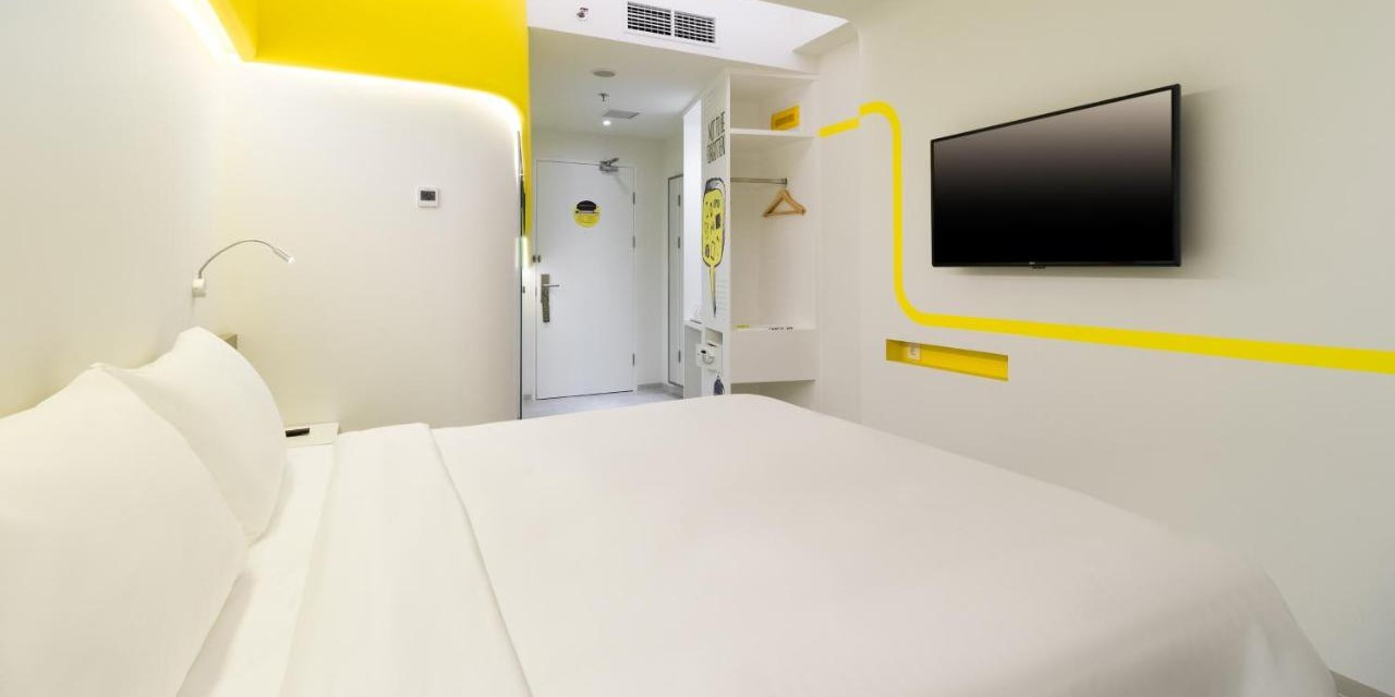 YELLO Hotel Kuta Beachwalk Bali — photo 2