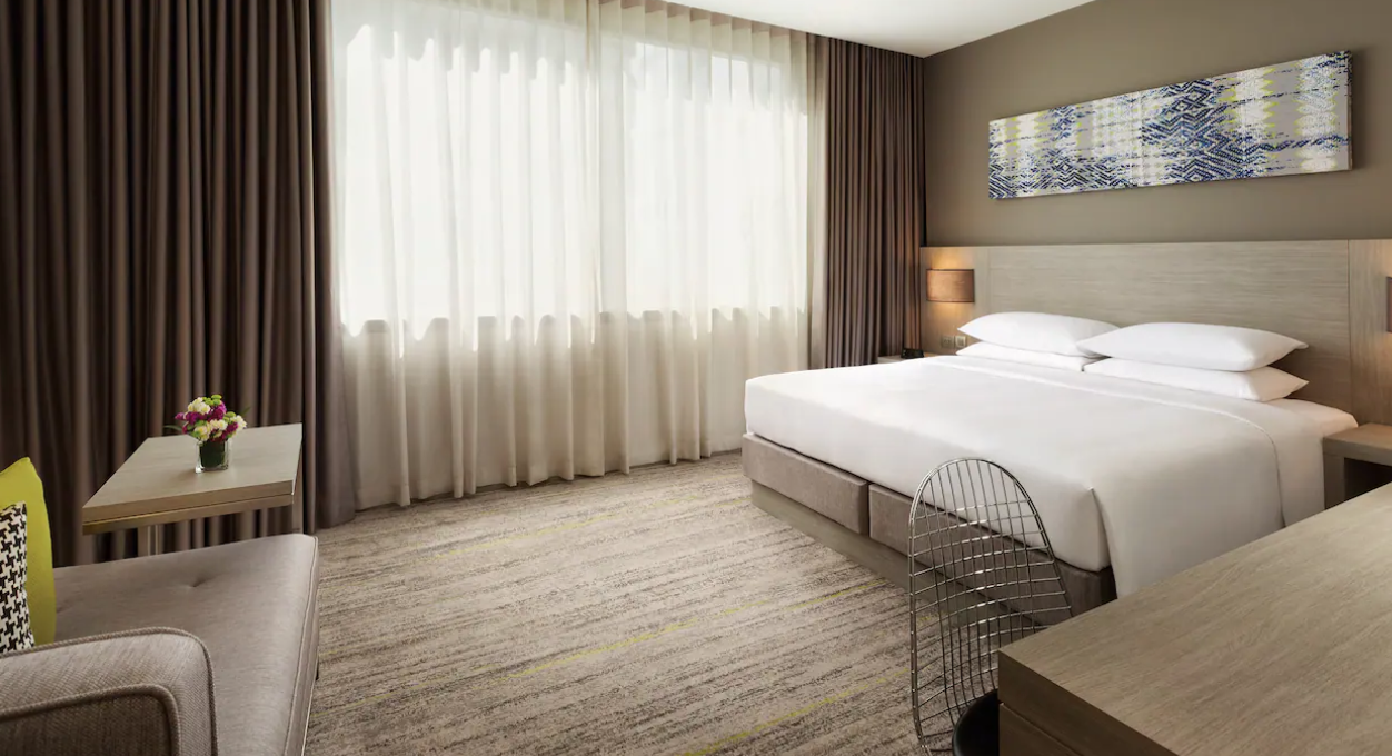 Hyatt Place Bangkok Sukhumvit — photo 2
