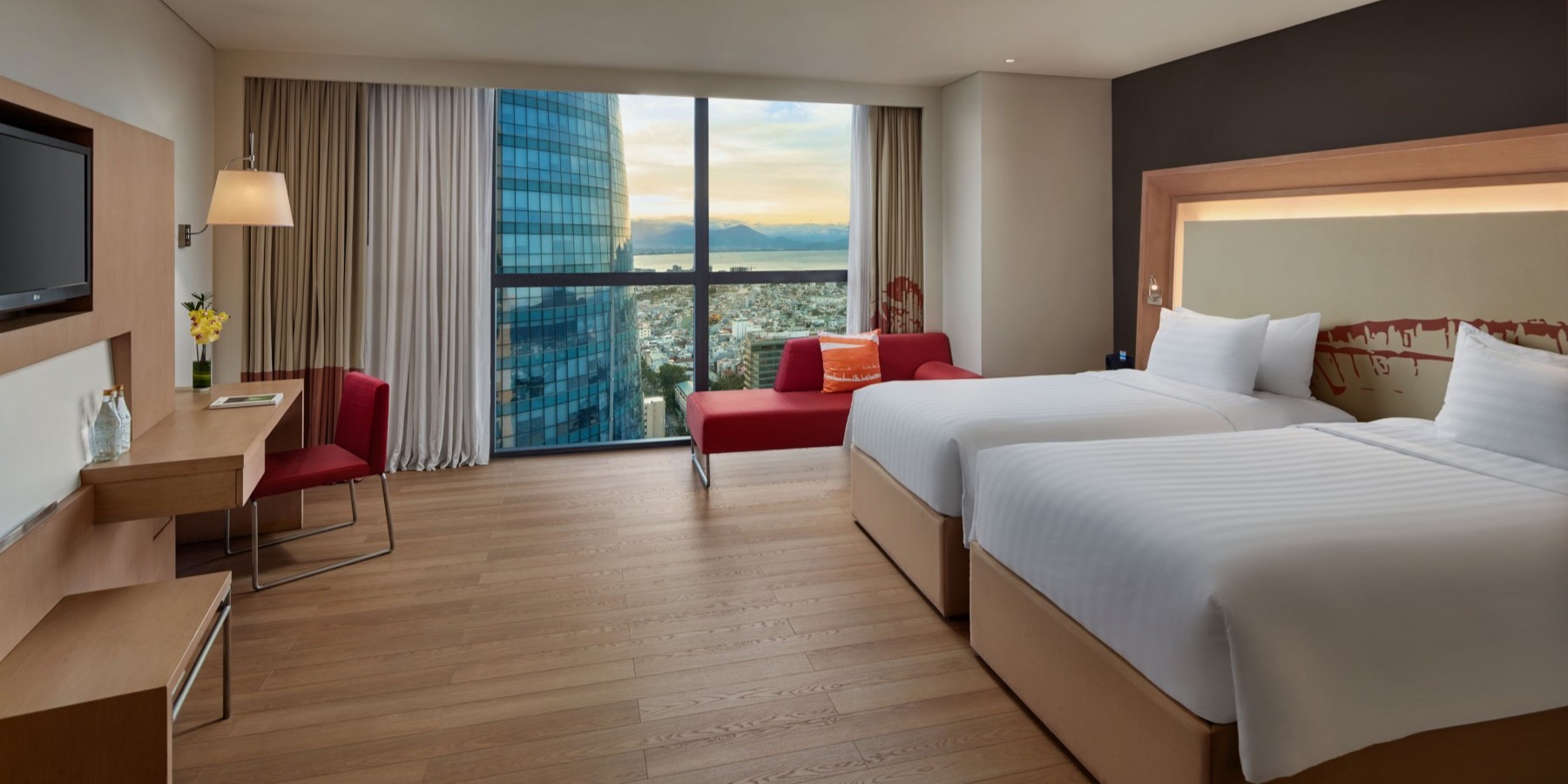Novotel Da Nang Premier Han River — photo 2