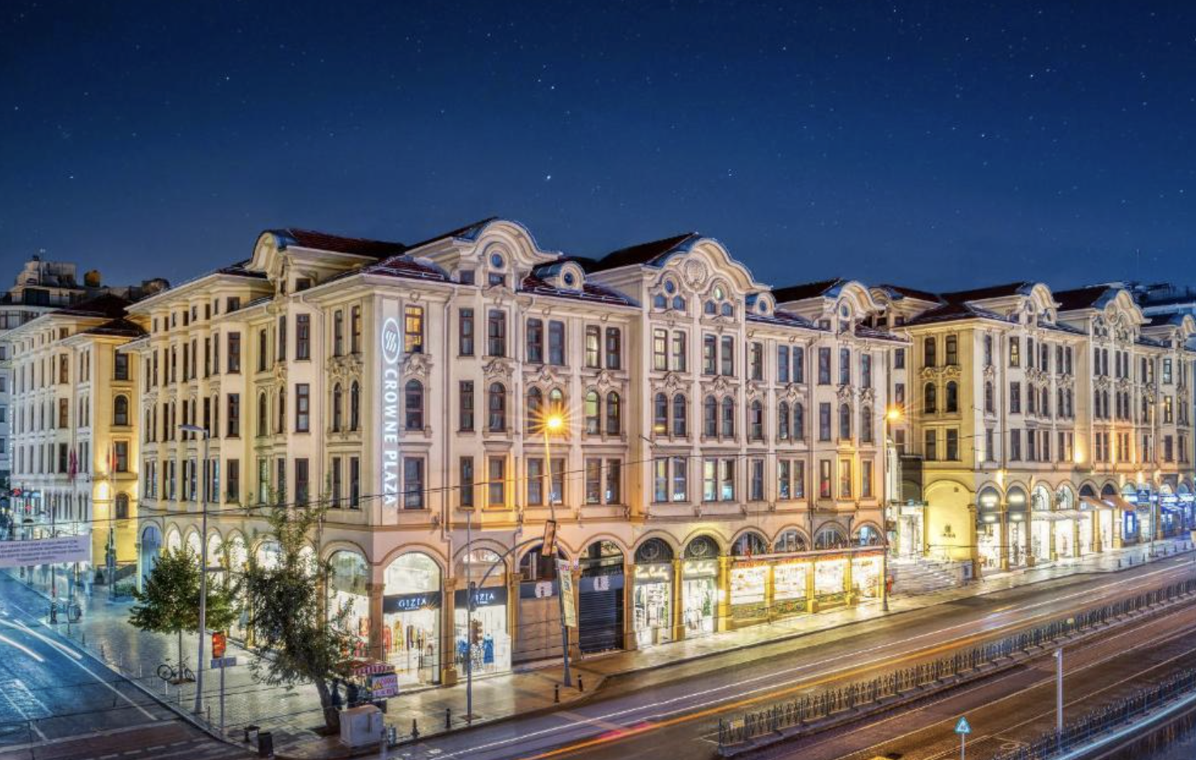 Crowne Plaza Istanbul Old City by IHG