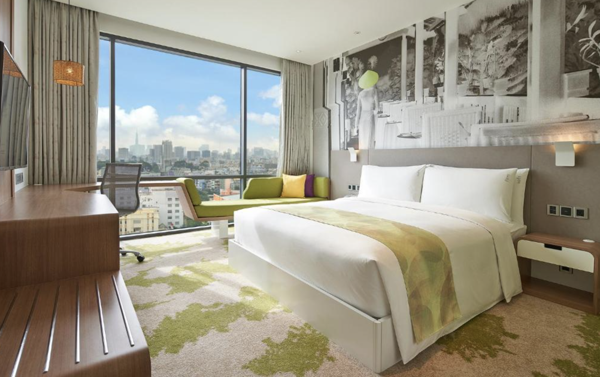 Holiday Inn & Suites Saigon Airport — photo 2