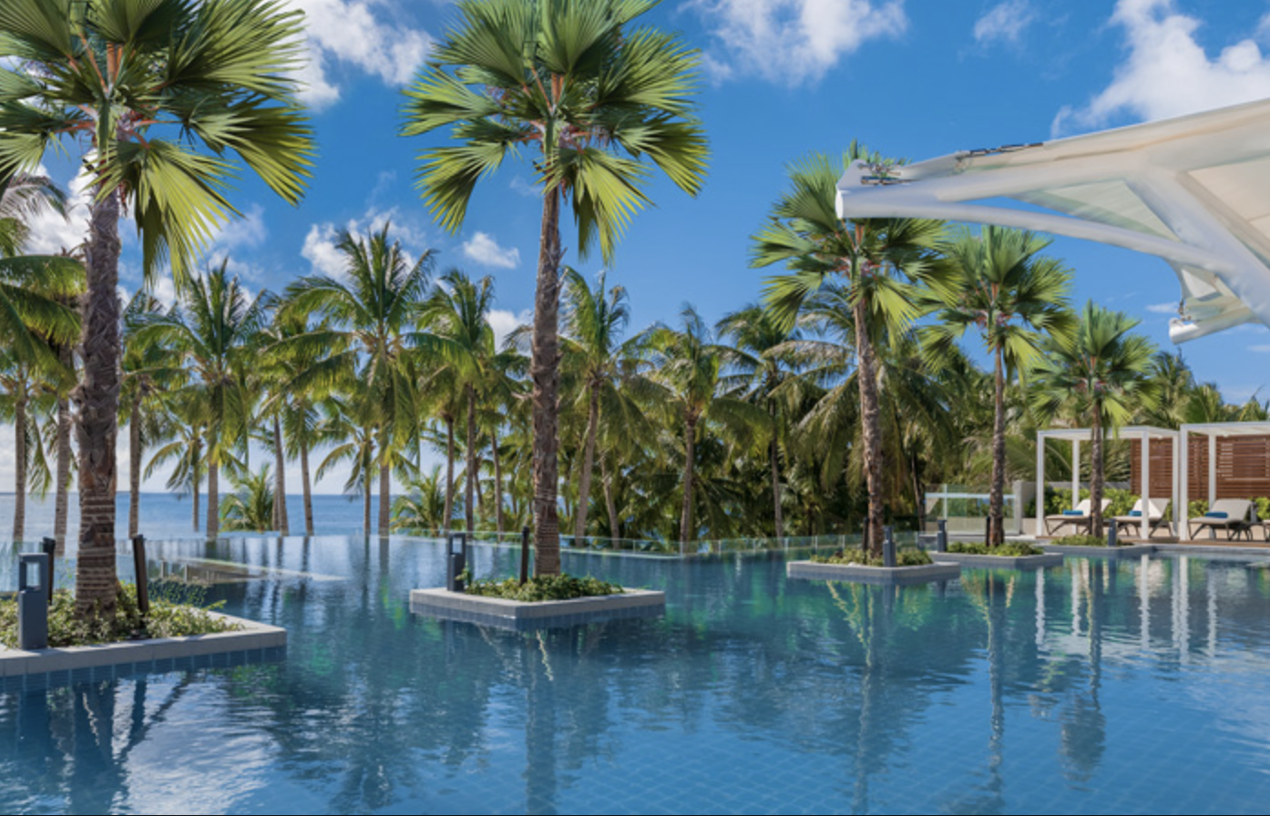 Henann Crystal Sands Resort