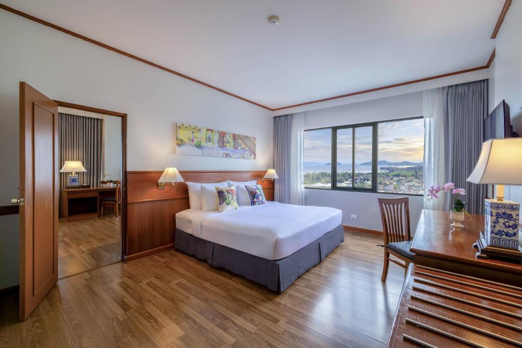 Royal Phuket City Hotel  — photo 2